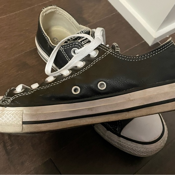 Converse Chuck Taylor All Star Low Top Black Leather Sneakers Wen 7 Men 5 - Picture 5 of 13